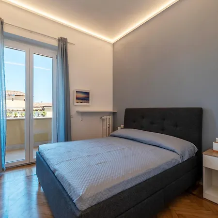 Vittoria Quarter Modern شقة *